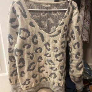 Maurices sweater